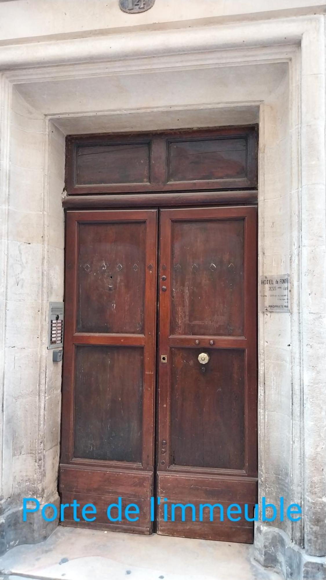 Le Vintage, Appart,Hotel Particulier, Centre Nimes Maisoncarreeconciergerie Bagian luar foto